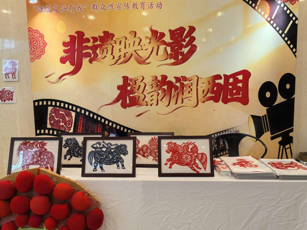 23f5d7238e24c2b96ba71a5495c89ea3