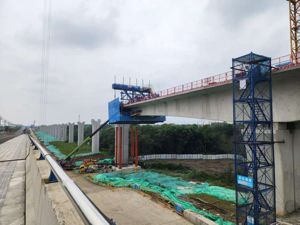 056faa70972410673d13df025b45321c