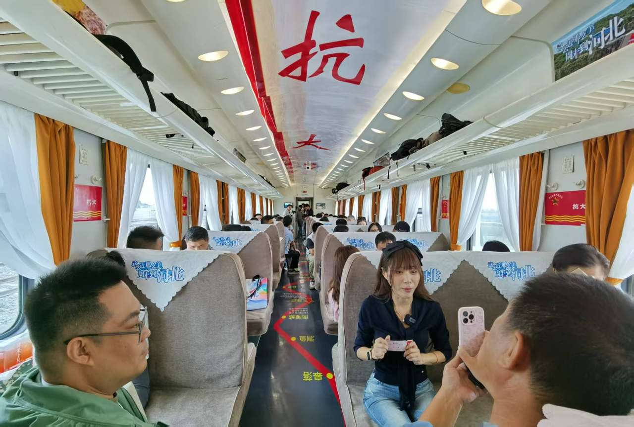 人们在看台上 AI 生成的内容可能不正确。