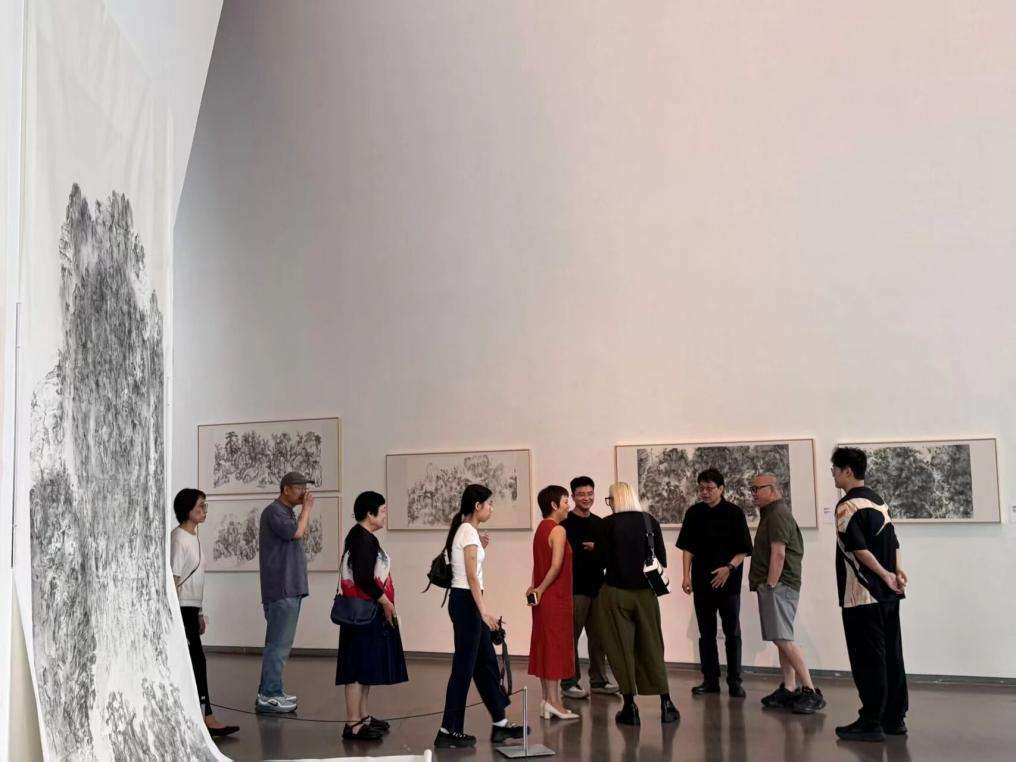 “β：刘泽群水墨作品展”展览现场
