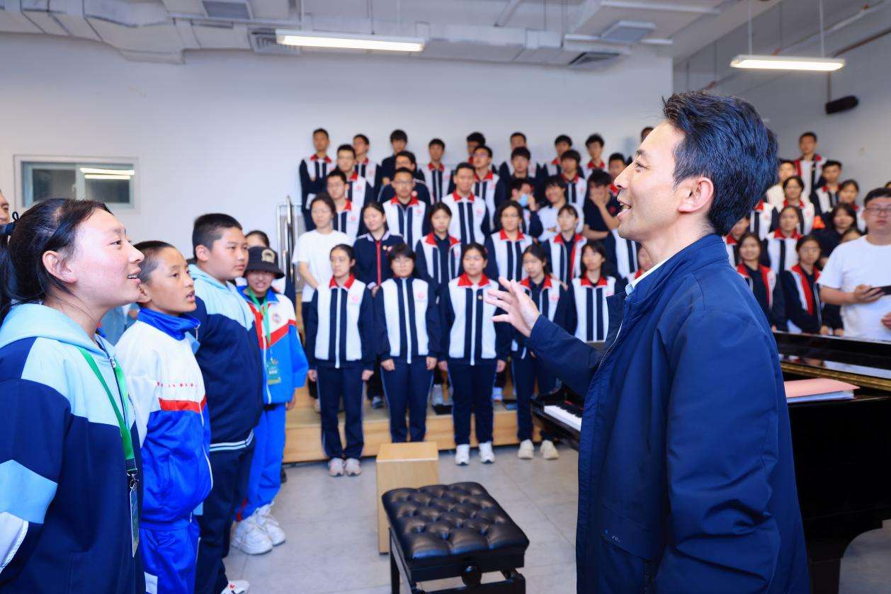 汇文中学齐唱