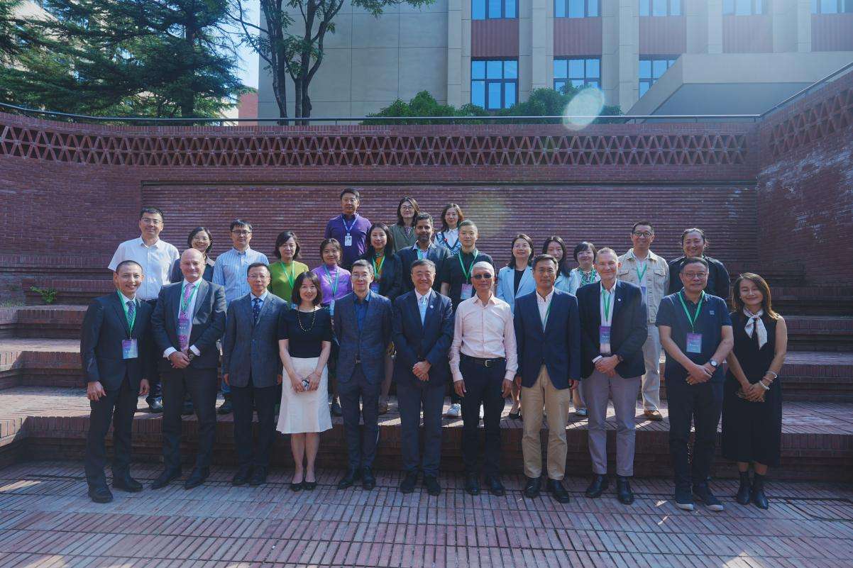 3d96fdab0e2398fda25bf72e4130be8f