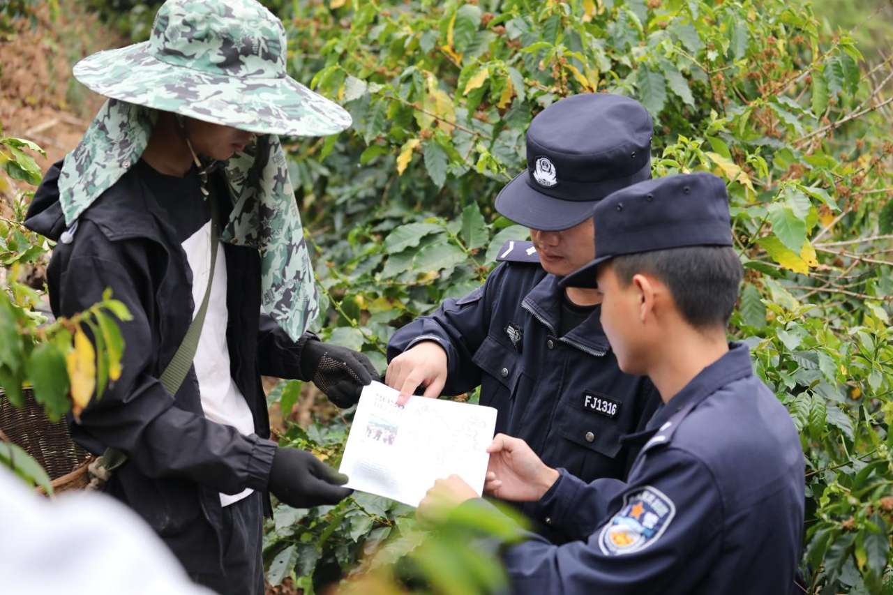 5673ab549df9a23ce5bc2f0e5649d938